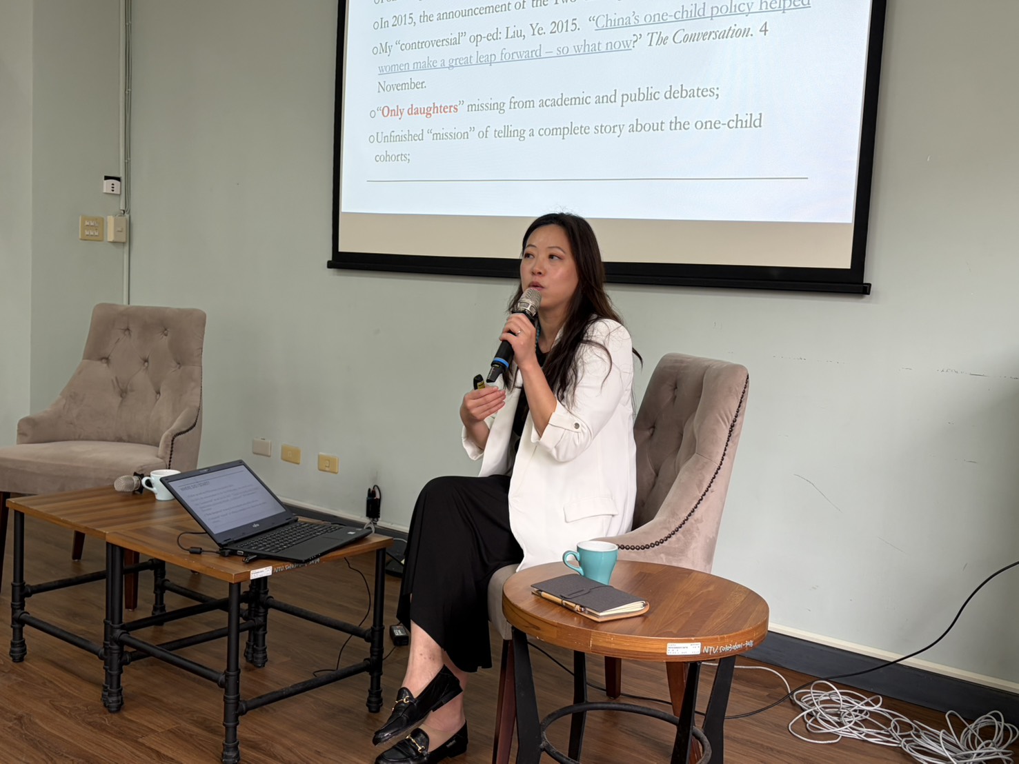 Only Daughters, Families, and Wealth Accumulation in Contemporary China